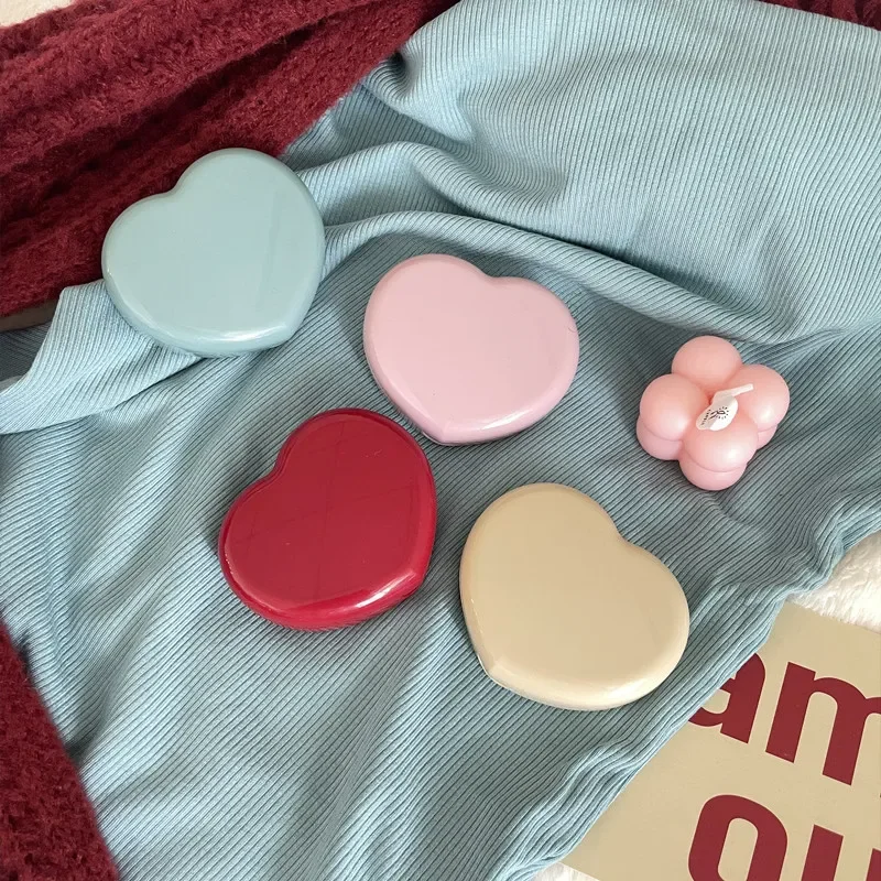 Heart Shape Contact Lens Case  - Travel Accessories Kit For Women 评论和价格