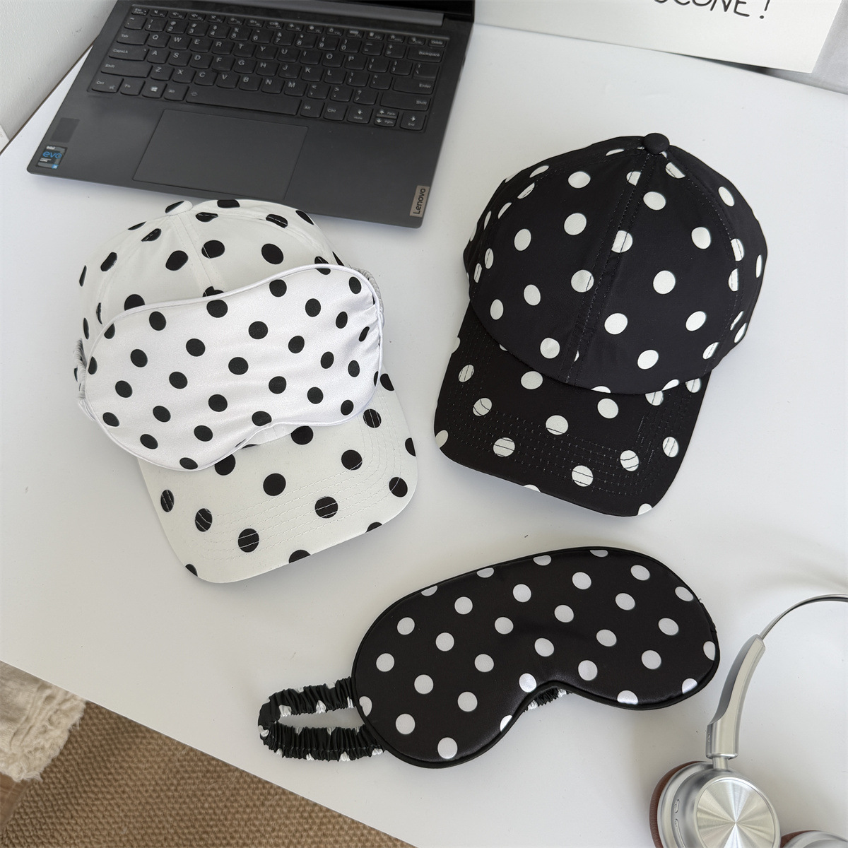 Polka Dot Baseball Cap & Eye M - Travel Accessories Kit For Women 评论和价格