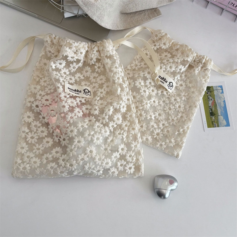 Lace Embroidered Daisy Mesh Dr - Travel Accessories Pouch 评论和价格